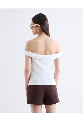 Camiseta Cuello Bandeja Para Mujer Crudo Seven Seven