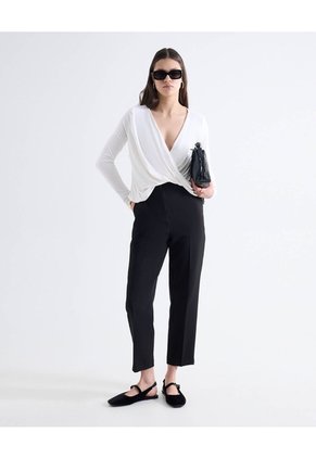 Blusa Drapeada Escote V Para Mujer Crudo Seven Seven