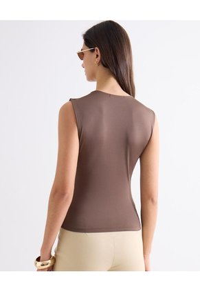 Camiseta Tejida Escote Redondo Para Mujer Café Seven Seven