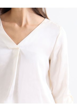 Blusa Satin Escote En V Para Mujer Crudo Seven Seven