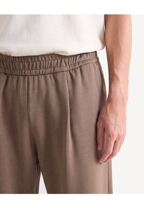 Jogger Escuba Fluido Para Hombre Verde Seven Seven