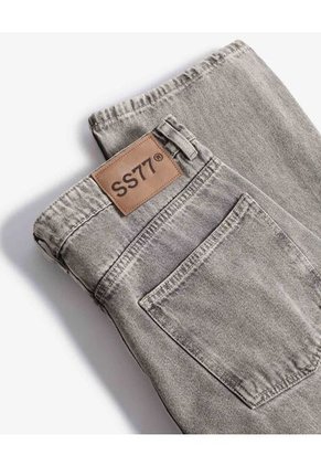 Jean Loose Gris Claro  Para Hombre Gris Seven Seven