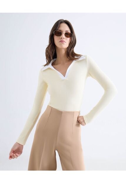 Camiseta Acanalada Cuello Polo  Para Mujer Crema Seven Seven
