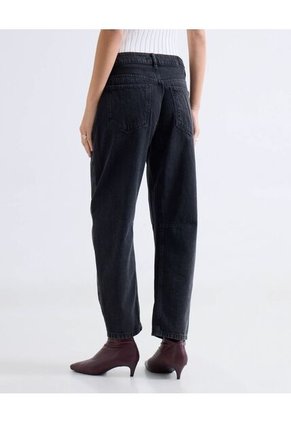 Jean Barrel Tono Negro  Para Mujer Negro Seven Seven