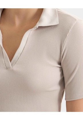 Camiseta Para Mujer Manga Corta Moda Color Avena Marca Seven Seven #28096196