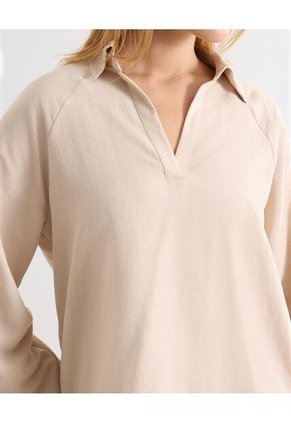 Camisa Oversize Cuello Abierto  Para Mujer Beige Seven Seven