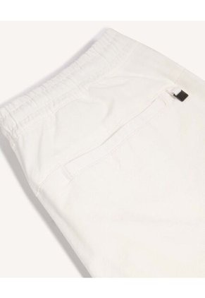 Bermuda En Efecto Rustico  Para Hombre Crudo Seven Seven