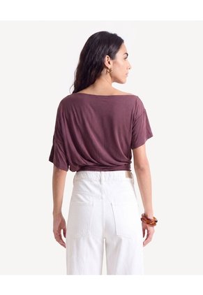 Camiseta Escote Ojal Para Mujer Café Seven Seven