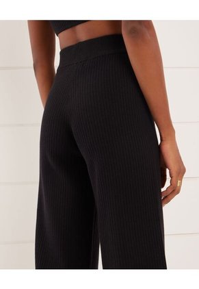Pantalón Tipo Cullote Acanalado  Para Mujer Negro Seven Seven