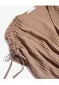 Blusa Crop Fruncida  Para Mujer Arena Seven Seven de Seven Seven