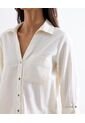 Blusa Camisera Holgada  Para Mujer Marfil Seven Seven de Seven Seven