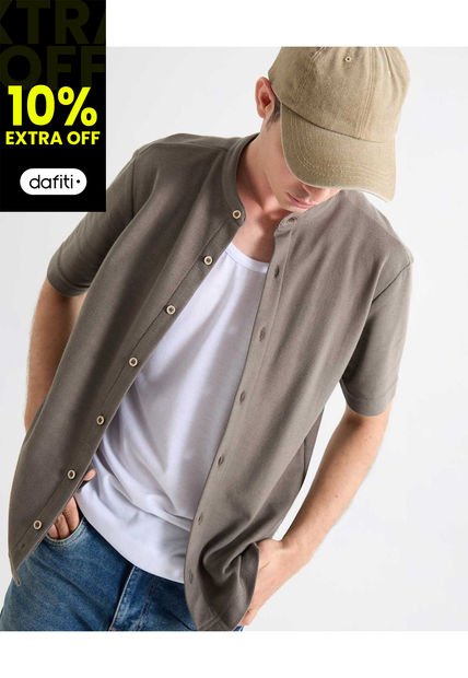 Camisa Para Hombre Manga Corta Sin Bolsillo Cuello Neru Color Taupe Marca Seven Seven #45012133