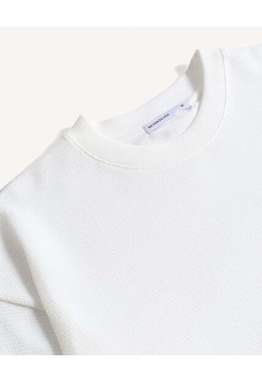 Camiseta Texturizada Manga Corta Para Hombre Hueso Seven Seven