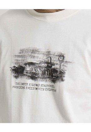 Camiseta Estampado Retro  Para Hombre Marfil Seven Seven