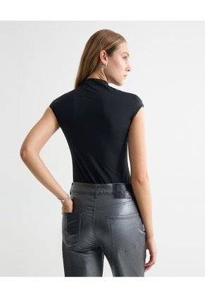 Camiseta Para Mujer Manga Corta Cuello Alto Color Negro Marca Seven Seven #28096342