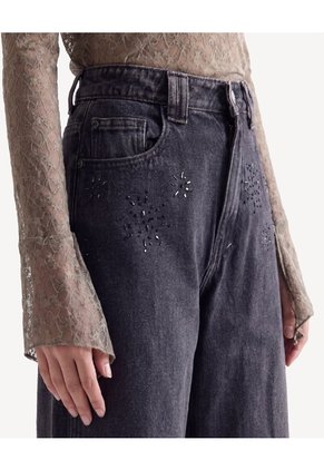 Jean Wide Leg Ruedo Desbaratado Para Mujer Negro Seven Seven