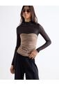 Blusa Strapless Con Torsión  Para Mujer Camel Seven Seven de Seven Seven