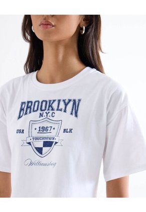 Camiseta Gráfico Brooklyn  Para Mujer Blanco Seven Seven