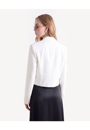Blazer Corto Solapa Y Botones  Para Mujer Crudo Seven Seven
