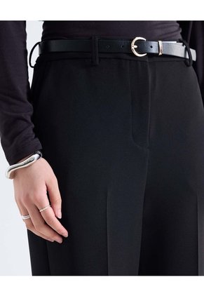 Pantalón Capri Pinzas Tiro Alto Ajustado Para Mujer Negro Seven Seven