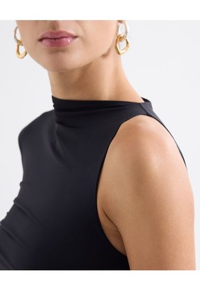 Vestido Maxi Asimetrico Con Cortes- Seven Studio | Maygel Coronel  Para Mujer Negro Seven Seven