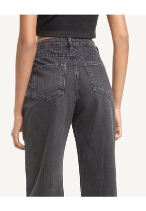 Jean Retro Con Botonadura Para Mujer Negro Seven Seven