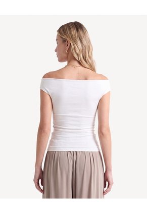 Blusa Con Esccote Bandeja Para Mujer Beige Seven Seven