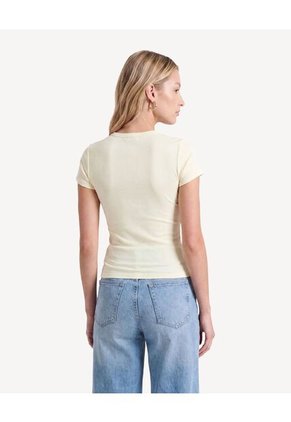 Camiseta Ajustada Con Detalle Frontal  Para Mujer Crema Seven Seven