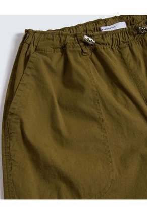 Pantalon Para Mujer Seven Seven Color Verde Material Algodón 96% Elastano 4%