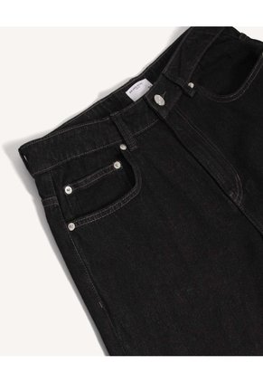 Jean Straight Tono Negro  Para Hombre Negro Seven Seven