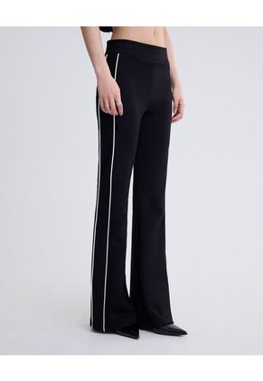Pantalón Tipo Flare  Para Mujer Negro Seven Seven