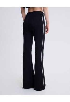 Pantalón Tipo Flare  Para Mujer Negro Seven Seven