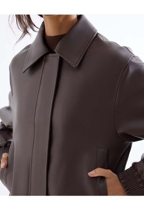 Chaqueta  Para Mujer Pu Color Café Marca Seven Seven #28081033