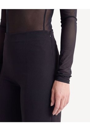 Pantalón Recto Con Cortes Para Mujer Negro Seven Seven
