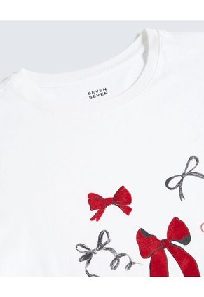 Camiseta Estampada Oversize Moños  Para Mujer Crudo Seven Seven