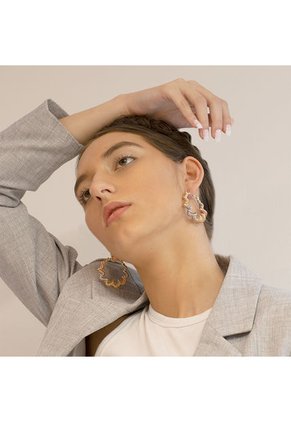 Aretes Tipo Candonga Entorchados 3 Oros Diametro 45mm - Baño Oro 18K