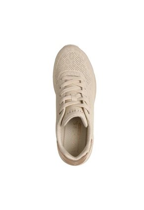 Tenis Skechers Mujer Uno Wedge Safari Daze - Beige