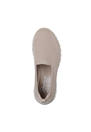 TENIS SKECHERS MUJER 100739TPE GRACEFUL Talla 8.5