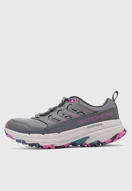 Tenis Running Gris-Blanco-Fucsia SKECHERS Go Run Trail Altitude 2.0