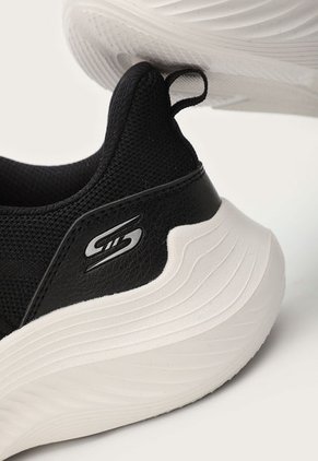 Tenis Training Negro-Blanco Skechers Bobs Sport Squad Waves