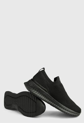 Tenis Training Negro Skechers Matera 2.0 - Hypra