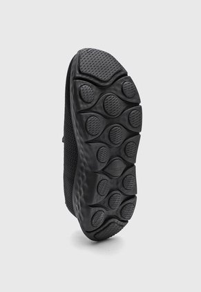 Tenis Walking SKECHERS GoWalk Max Cushioning Negro