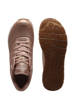 Tenis Dorados Skechers