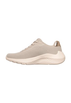 TENIS SKECHERS MUJER 117679OFWT BOBS SQUA Talla 5.5