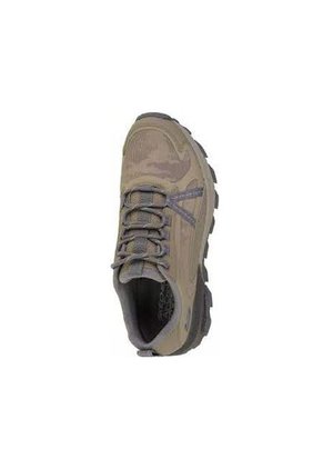 Tenis Hombre Skechers Max Protec - Beige