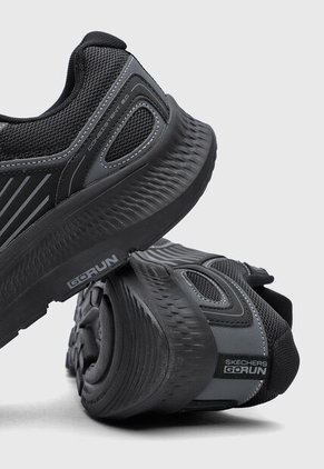 Tenis SKECHERS GO RUN Consistent 2.0 Negro
