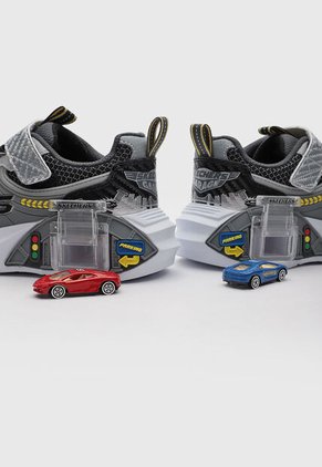 Tenis Lifestyle SKECHERS Garage Negro