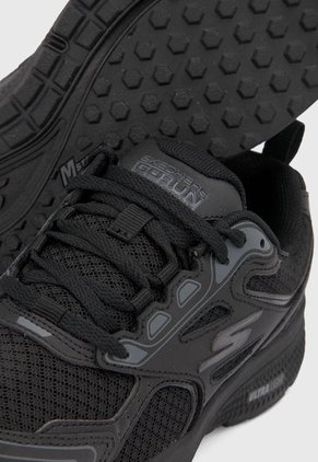 Tenis Running Negro Skechers GOrun Consistent