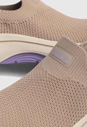 Tenis SKECHERS Go Walk Arh Fit 2.0 Taupe