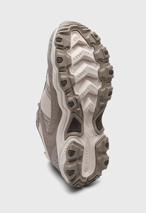 Tenis de Senderismo Beige Skechers Stamina AT